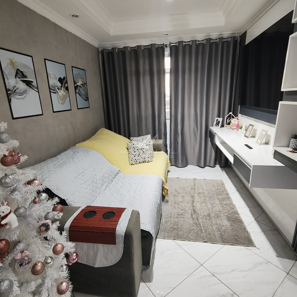 Venha conhecer o seu novo lar! Lindo apartamento com 2 quartos, 2 salas, 1 banheiro, 1 vaga de garag - foto 13